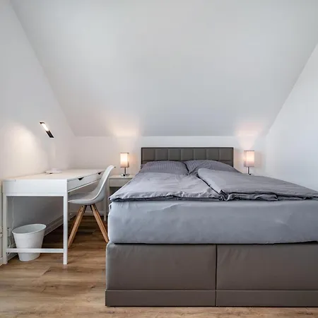 Seeglueck 1 Am Tollensesee