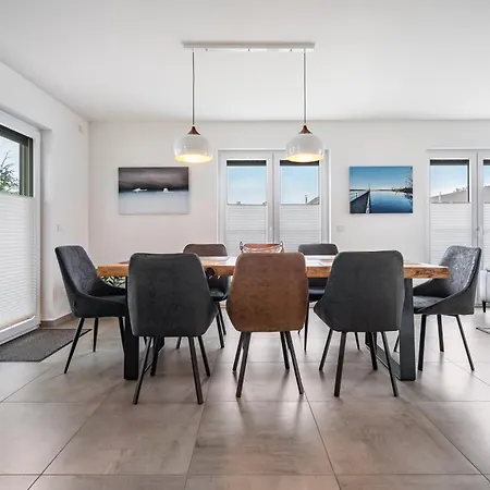 Seeglueck 1 Am Tollensesee * Groß Nemerow